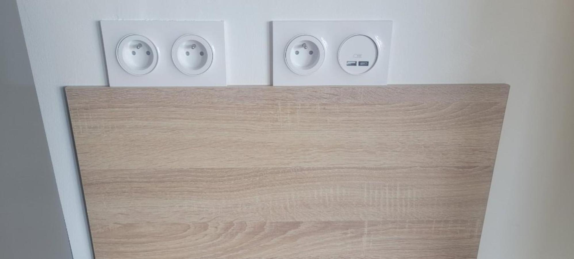 Appartement Grand T2 Vue Calme Climatisé 500 M Village Et Parking Gratuit