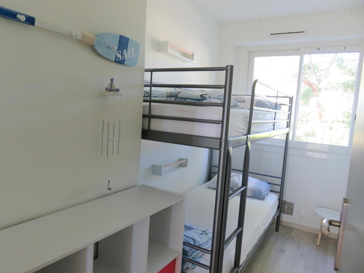 Grand T2 Vue Calme Climatisé 500 M Village Et Parking Gratuit Sanary-sur-Mer