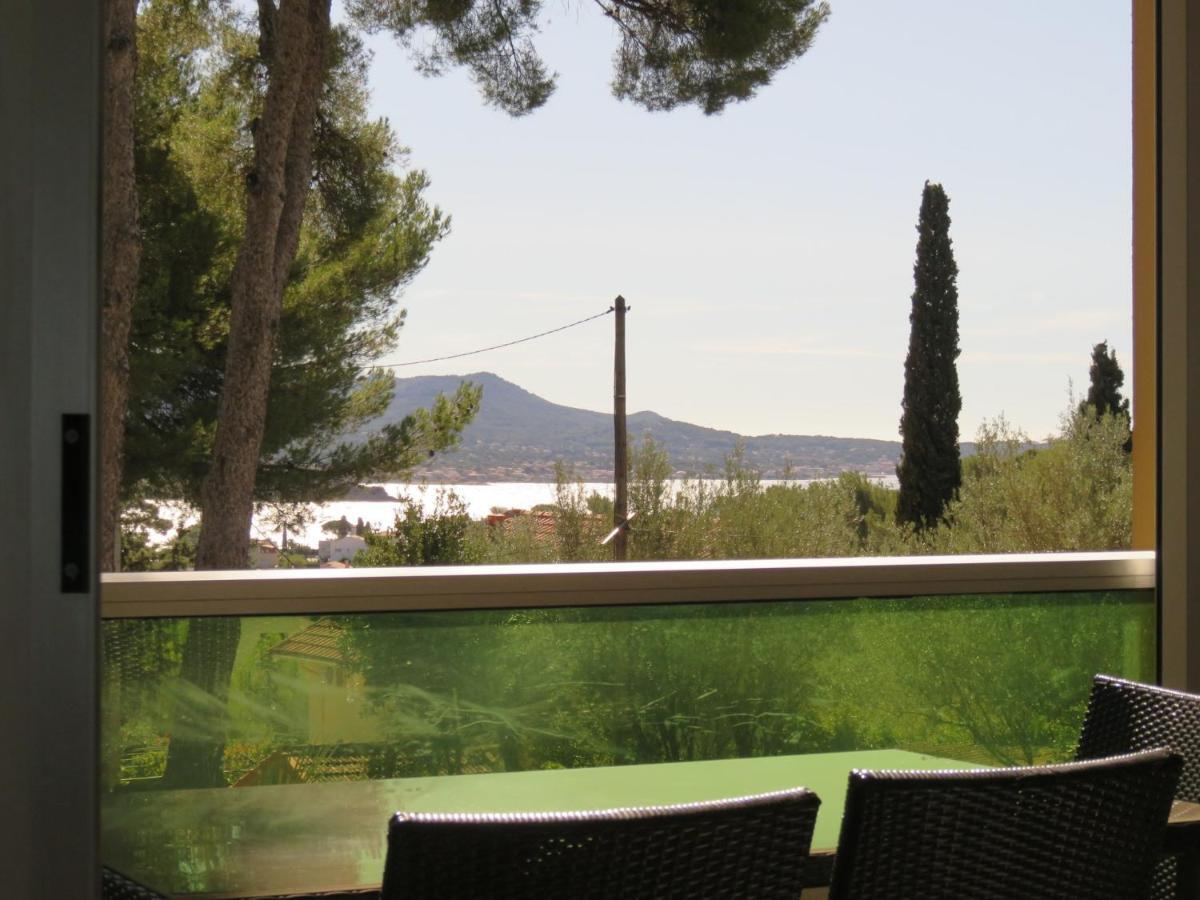 Grand T2 Vue Calme Climatisé 500 M Village Et Parking Gratuit Sanary-sur-Mer