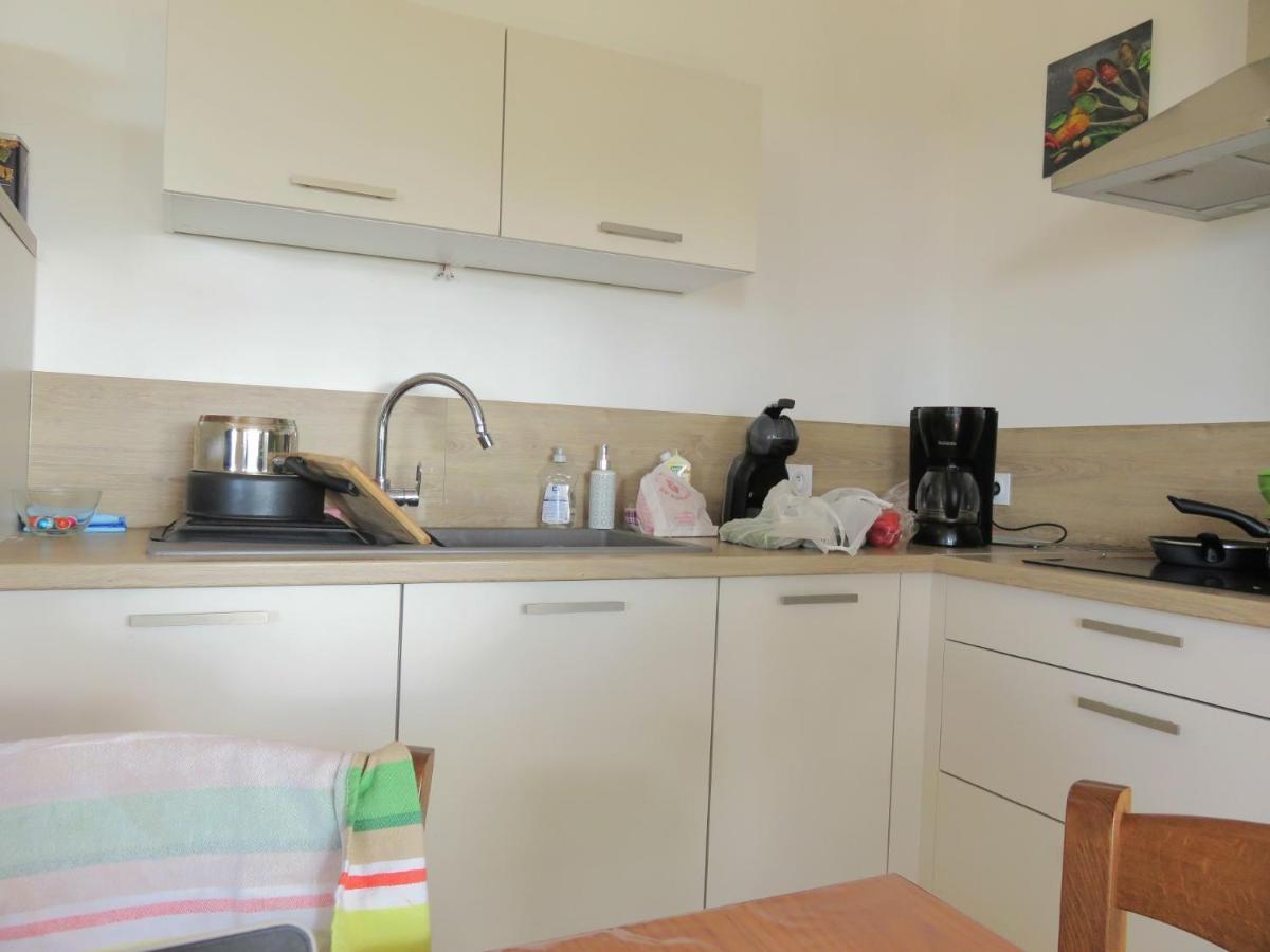 Apartment Grand T2 Vue Calme Climatise 500 M Village Et Parking Gratuit